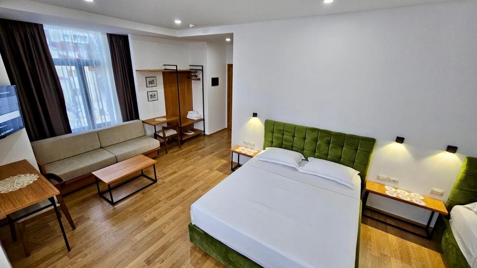 Republika Hotel Berat